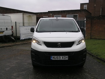 Used Peugeot Expert 2019 for sale - 77170612: Photo