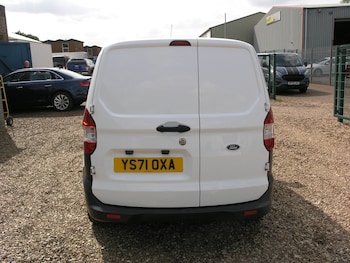 Used Ford Transit Courier 2022 for sale - 78653126: Photo