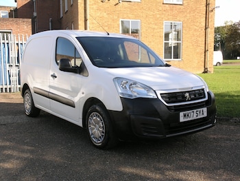 Used Peugeot Partner 2017 for sale - 76048727: Photo