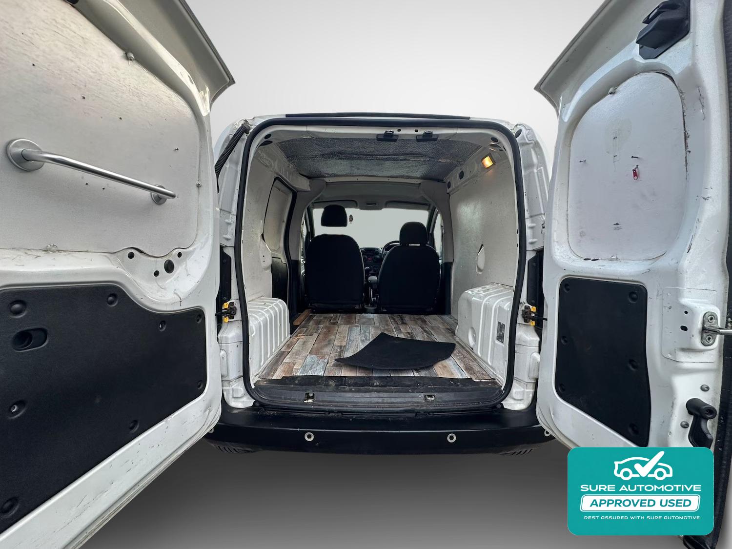 Used Fiat Fiorino 2011 for sale - 77851809: Photo 9