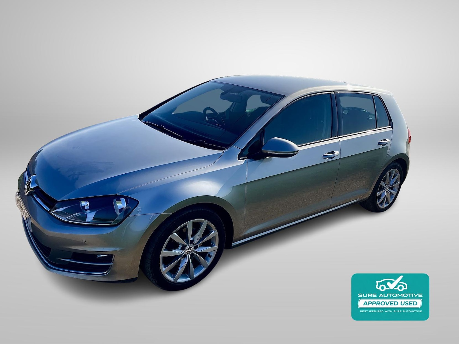 Used Volkswagen Golf 2014 for sale - 77982033: Photo 3