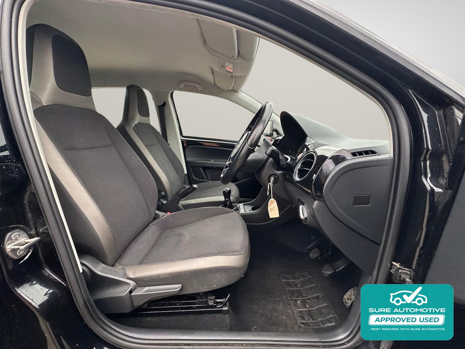 Used Volkswagen up! 2014 for sale - 77844864: Photo 6