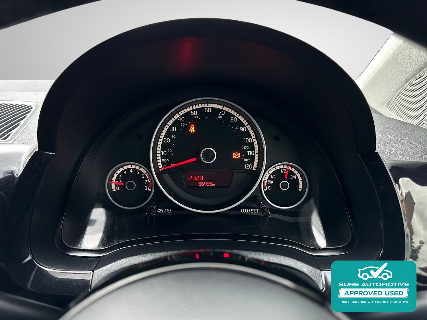 Used Volkswagen up! 2014 for sale - 77844864: Photo 8