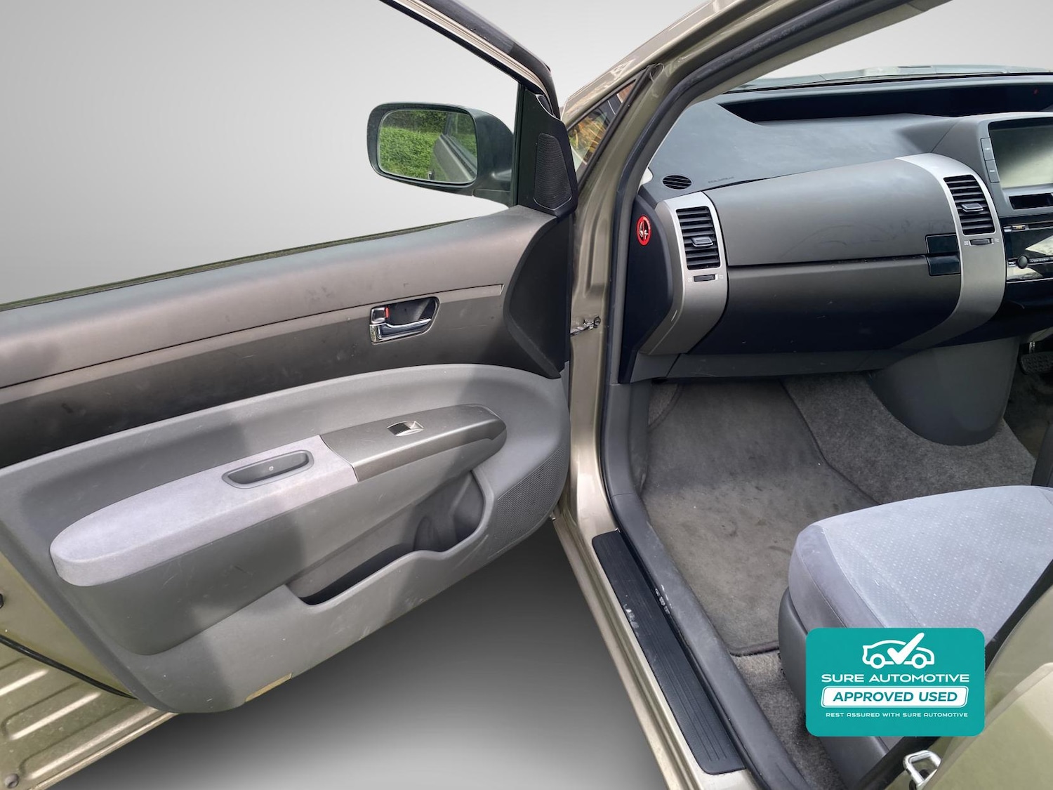 Used Toyota Prius 2005 for sale - 78199299: Photo 15