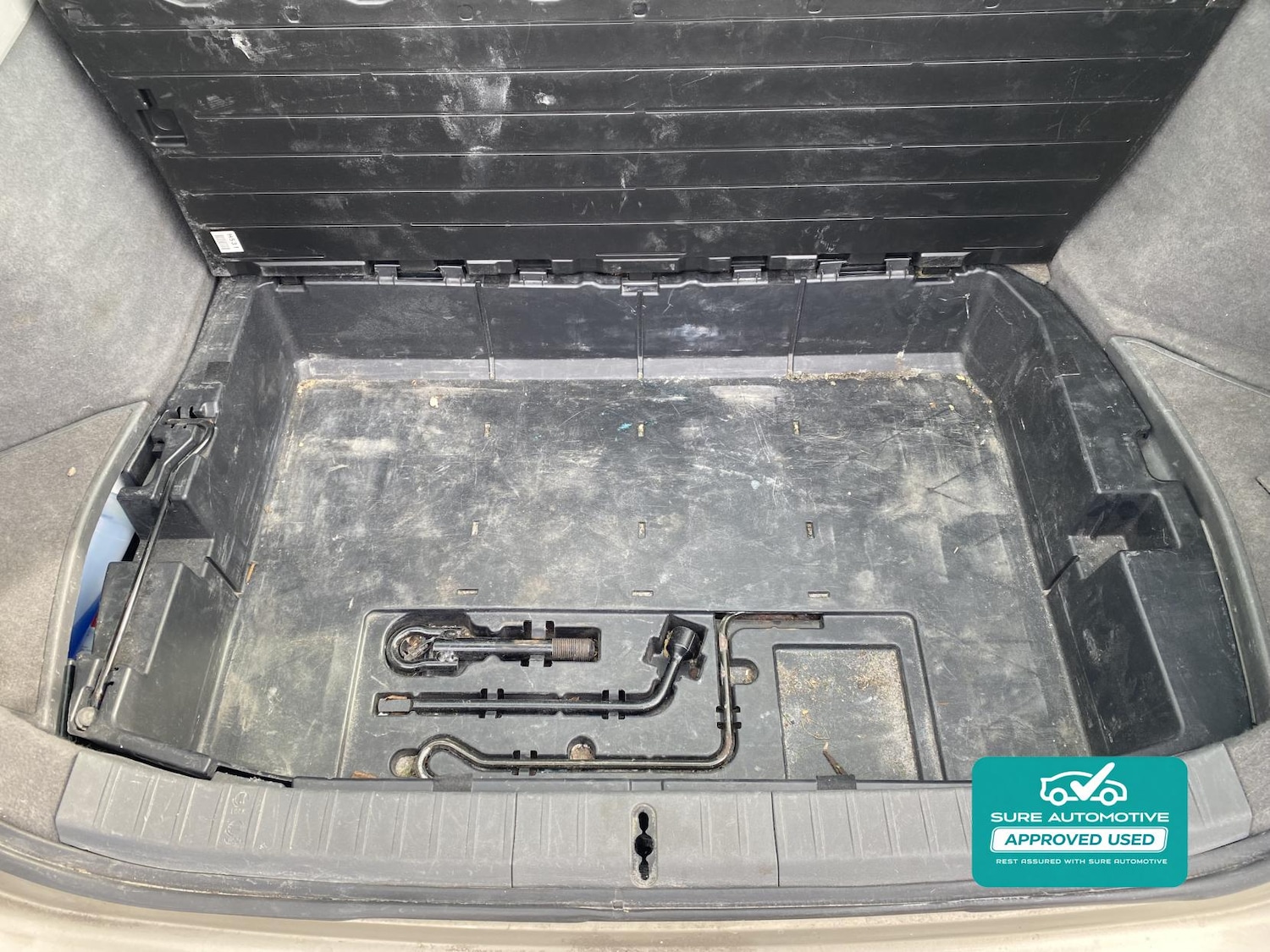 Used Toyota Prius 2005 for sale - 78199299: Photo 27