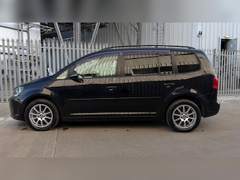 Used Volkswagen Touran undefined for sale - 78529598: Photo