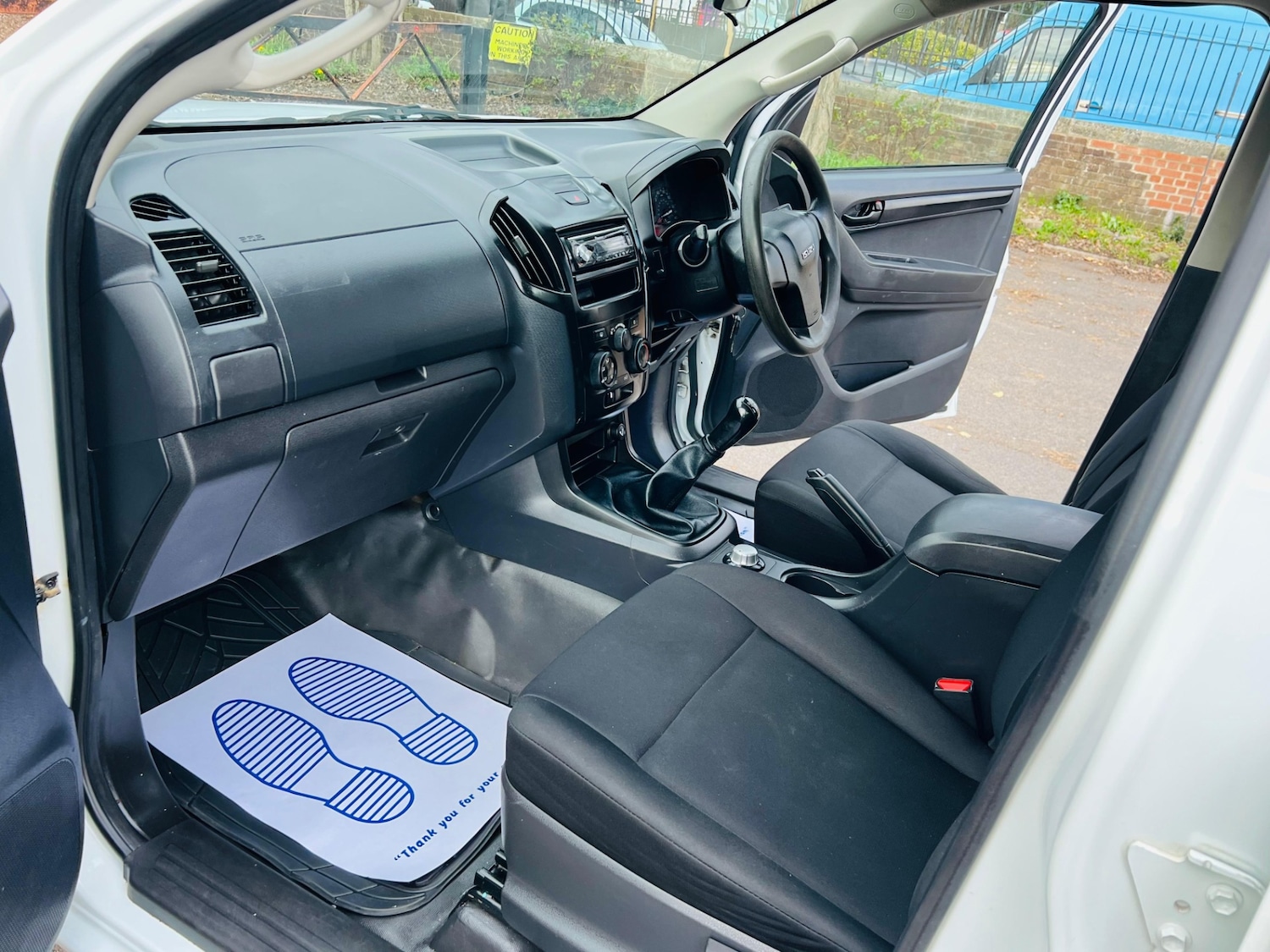 Used Isuzu D-Max 2017 for sale - 76626671: Photo 11