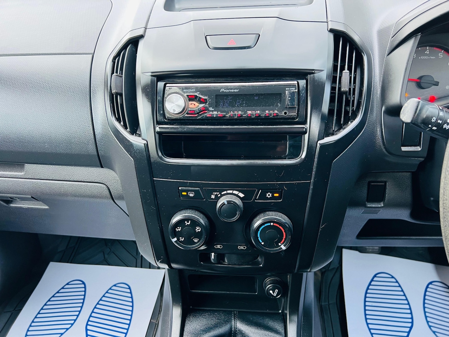 Used Isuzu D-Max 2017 for sale - 76626671: Photo 21