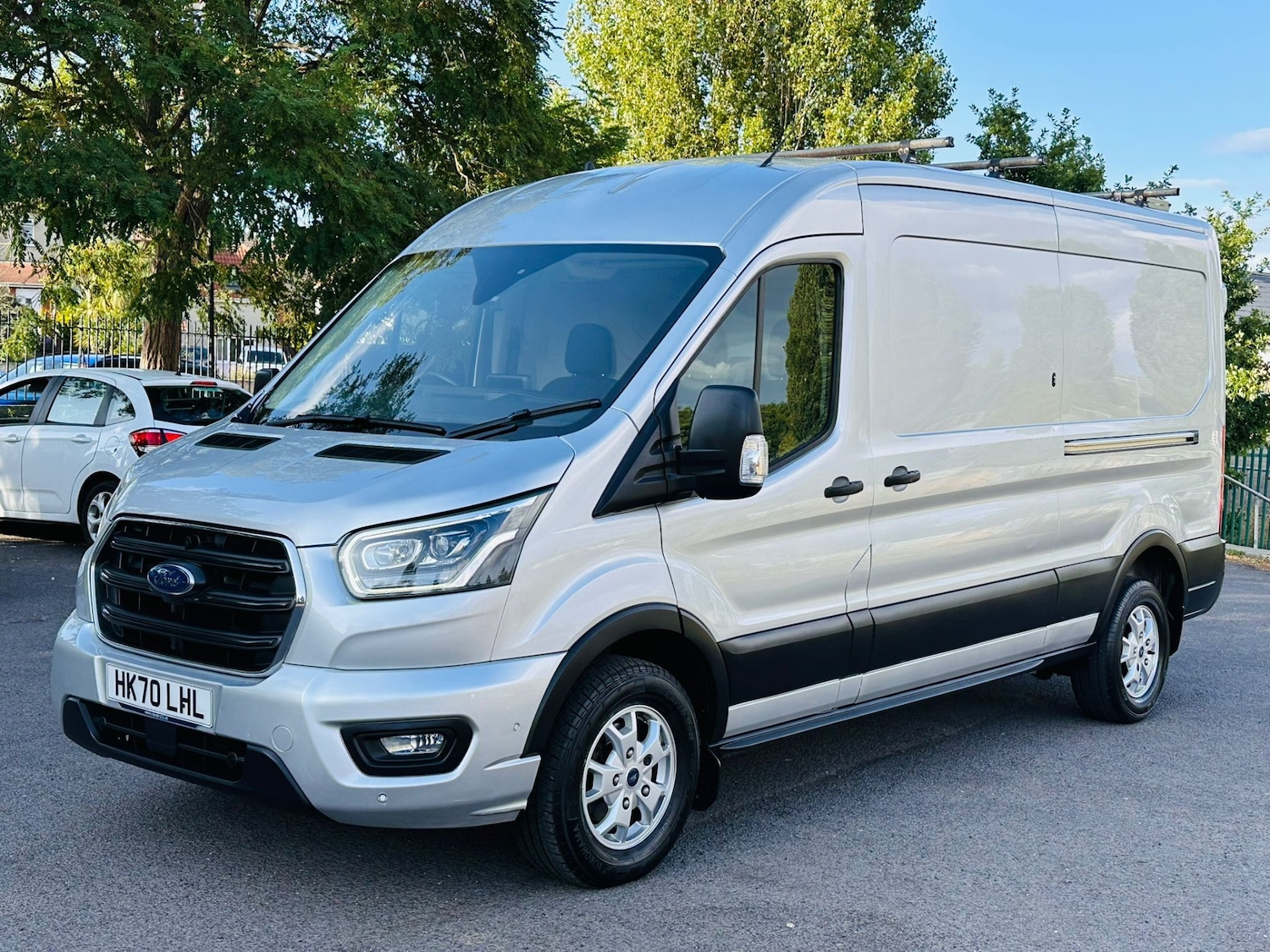 Used Ford Transit 2020 for sale - 76309776: Photo 1