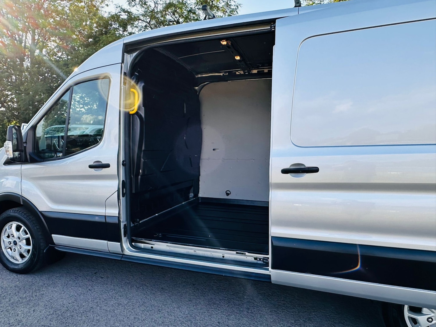 Used Ford Transit 2020 for sale - 76309776: Photo 10