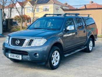 Used Nissan Navara 2011 for sale - 73890121: Photo