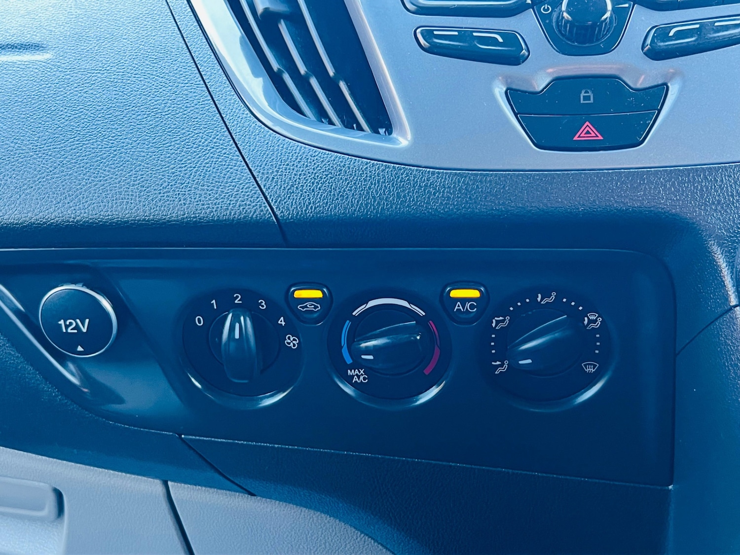 Used Ford Transit Custom 2016 for sale - 76082942: Photo 19