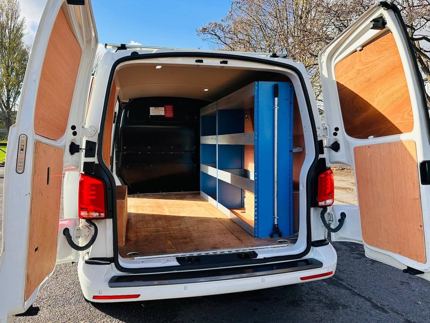 Used Volkswagen Transporter 2023 for sale - 76518469: Photo 12