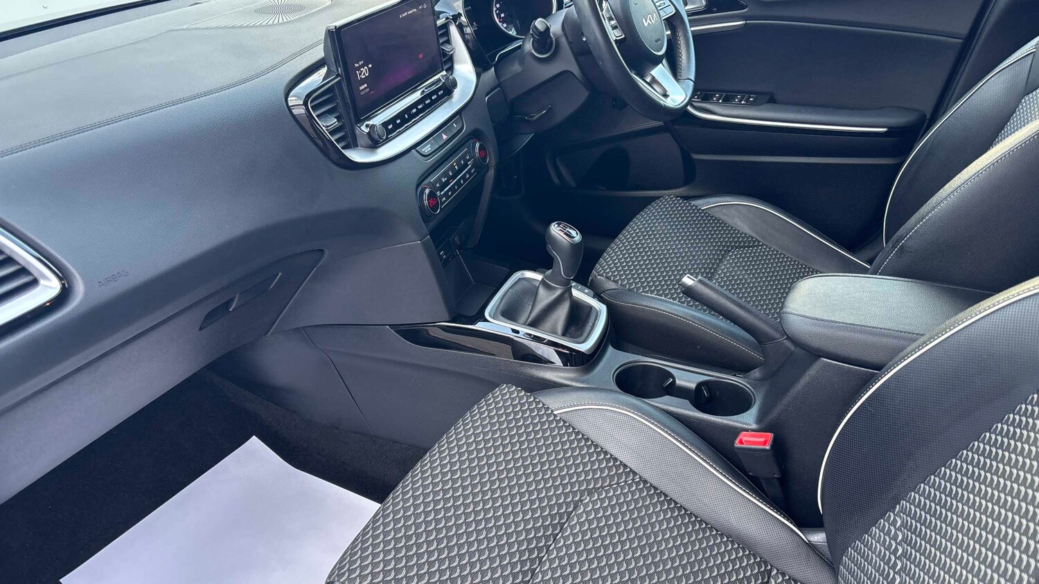 Used Kia Ceed 2023 for sale - 76523981: Photo 15