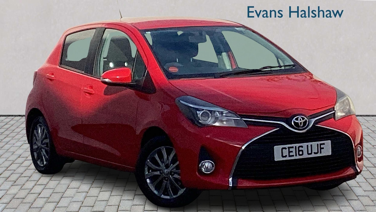 Used Toyota Yaris 2016 for sale - 76351633: Photo 1