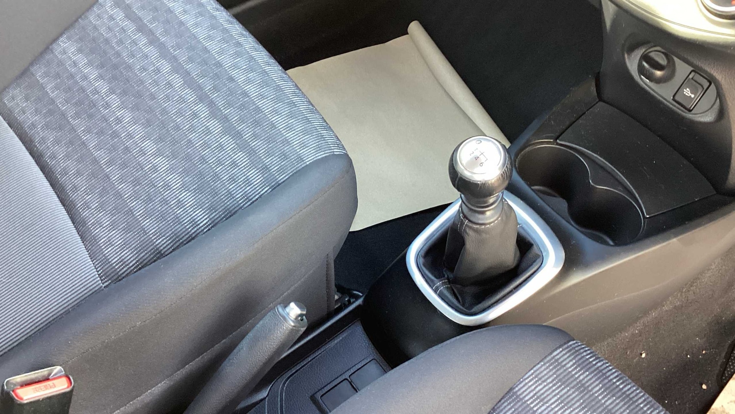 Used Toyota Yaris 2016 for sale - 76351633: Photo 12