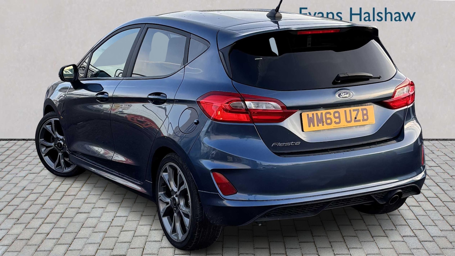 Used Ford Fiesta 2020 for sale - 77233013: Photo 2