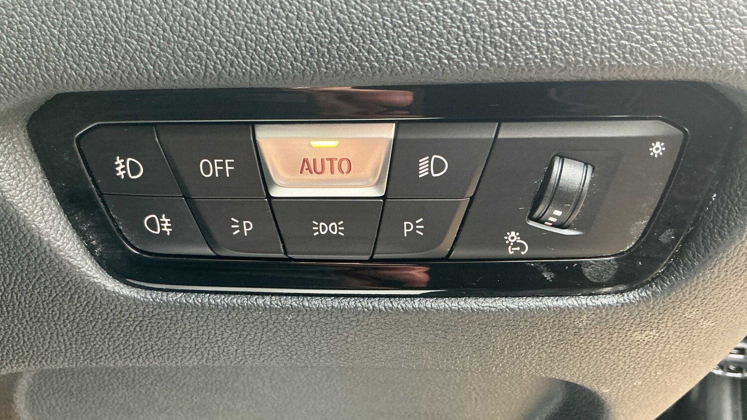 Used BMW 3 Series 2021 for sale - 75813054: Photo 28