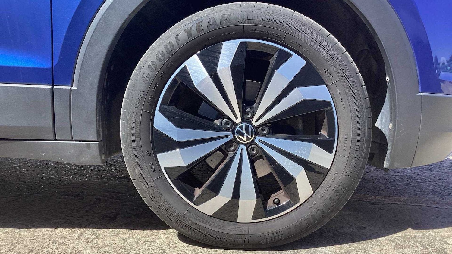 Used Volkswagen T-Cross 2022 for sale - 75813065: Photo 11