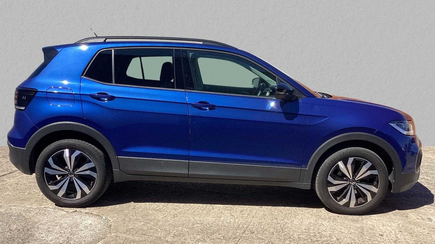 Used Volkswagen T-Cross 2022 for sale - 75813065: Photo 4