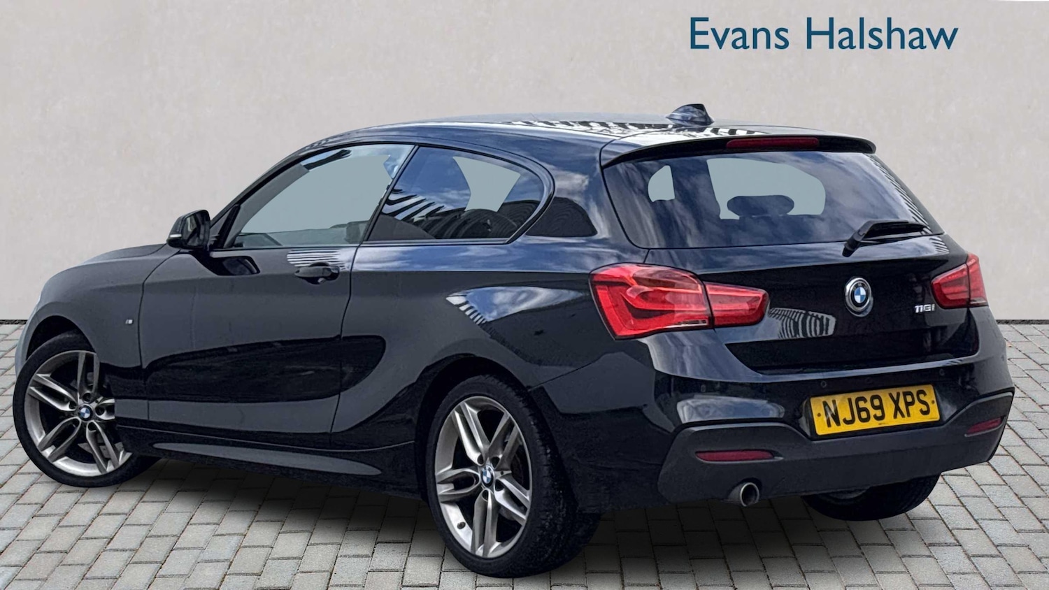 Used BMW 1 Series 2019 for sale - 77257156: Photo 2