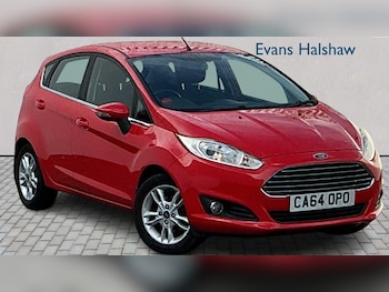 2015 - 1.25 82 Zetec 5dr