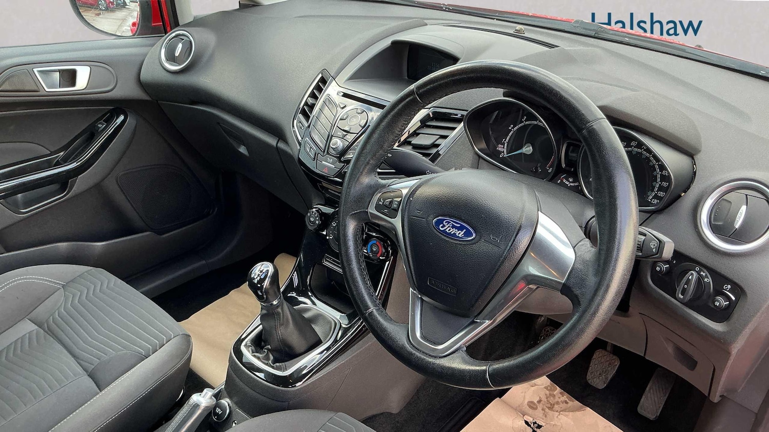 Used Ford Fiesta 2015 for sale - 76351642: Photo 8