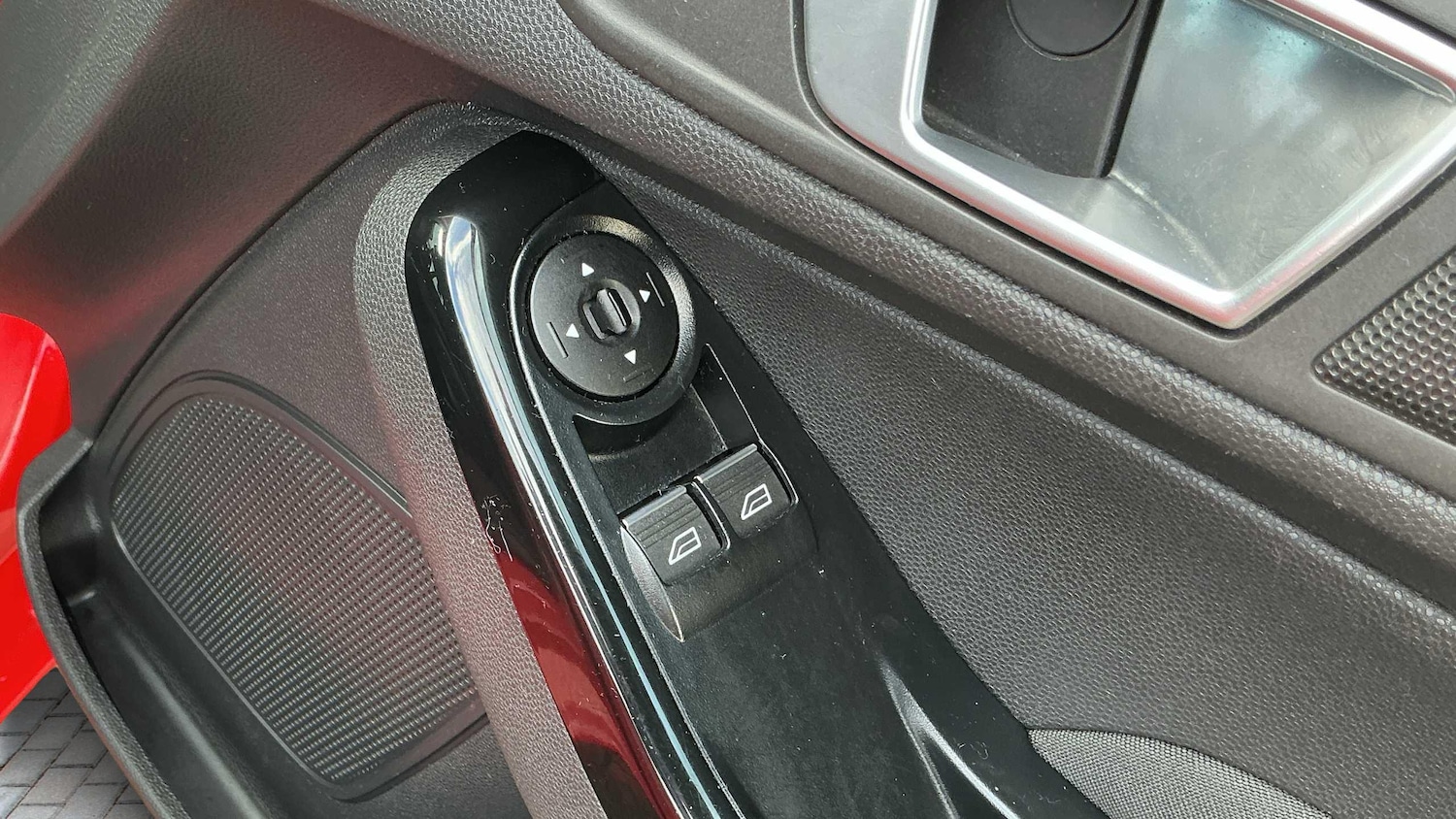 Used Ford Fiesta 2015 for sale - 76351642: Photo 9