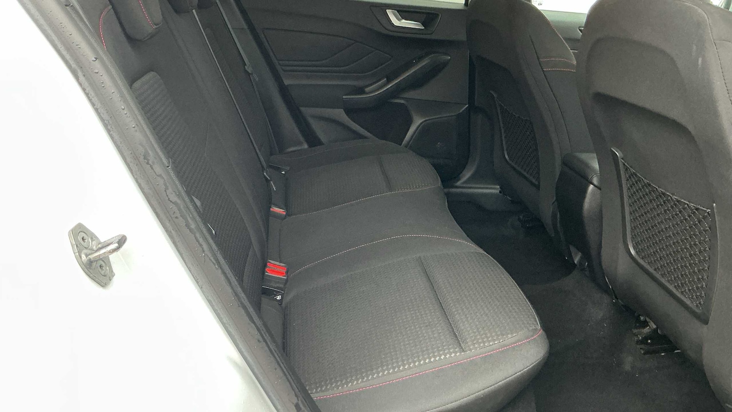 Used Ford Focus 2023 for sale - 76262325: Photo 15