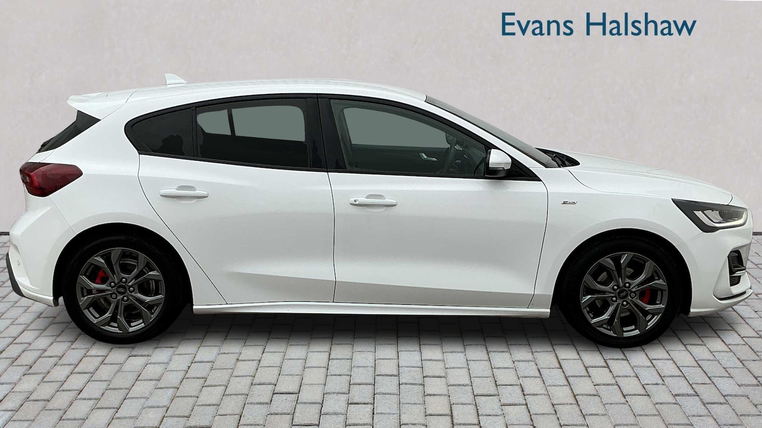 Used Ford Focus 2023 for sale - 76262325: Photo 6