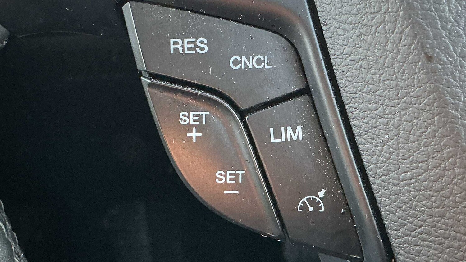 Used Ford Galaxy 2022 for sale - 77282066: Photo 17