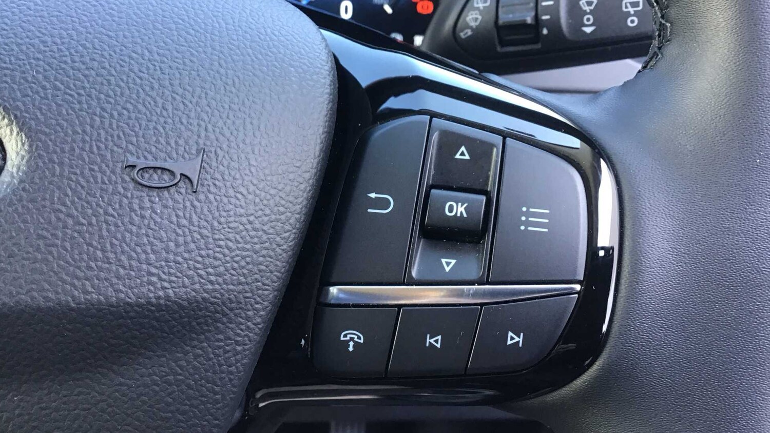 Used Ford Kuga 2024 for sale - 75812411: Photo 27