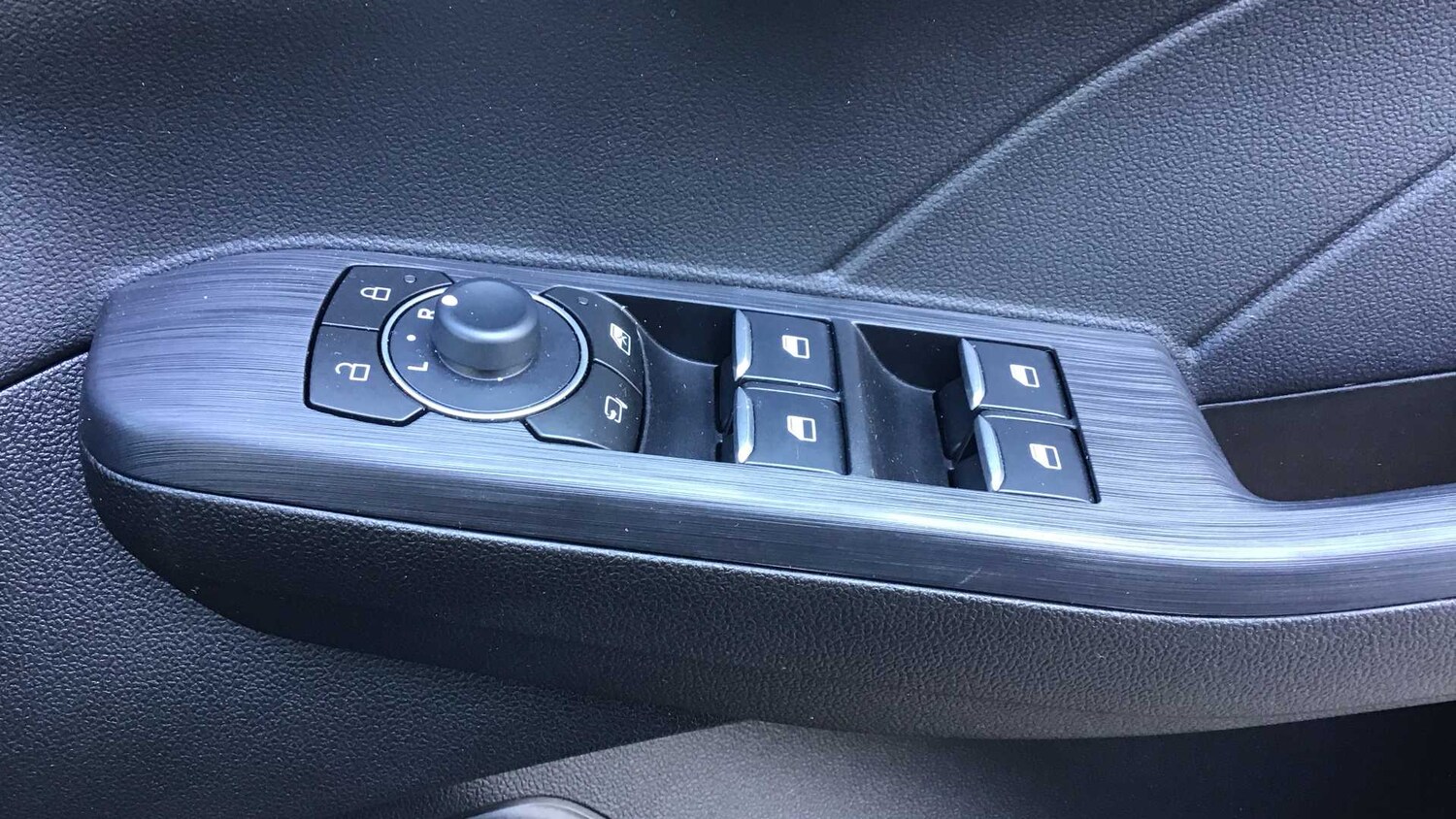 Used Ford Kuga 2024 for sale - 75812411: Photo 29