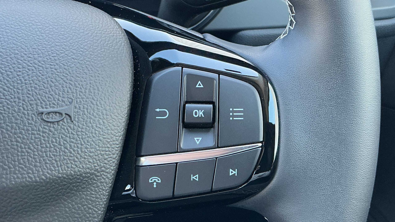 Used Ford Kuga 2024 for sale - 76191952: Photo 27