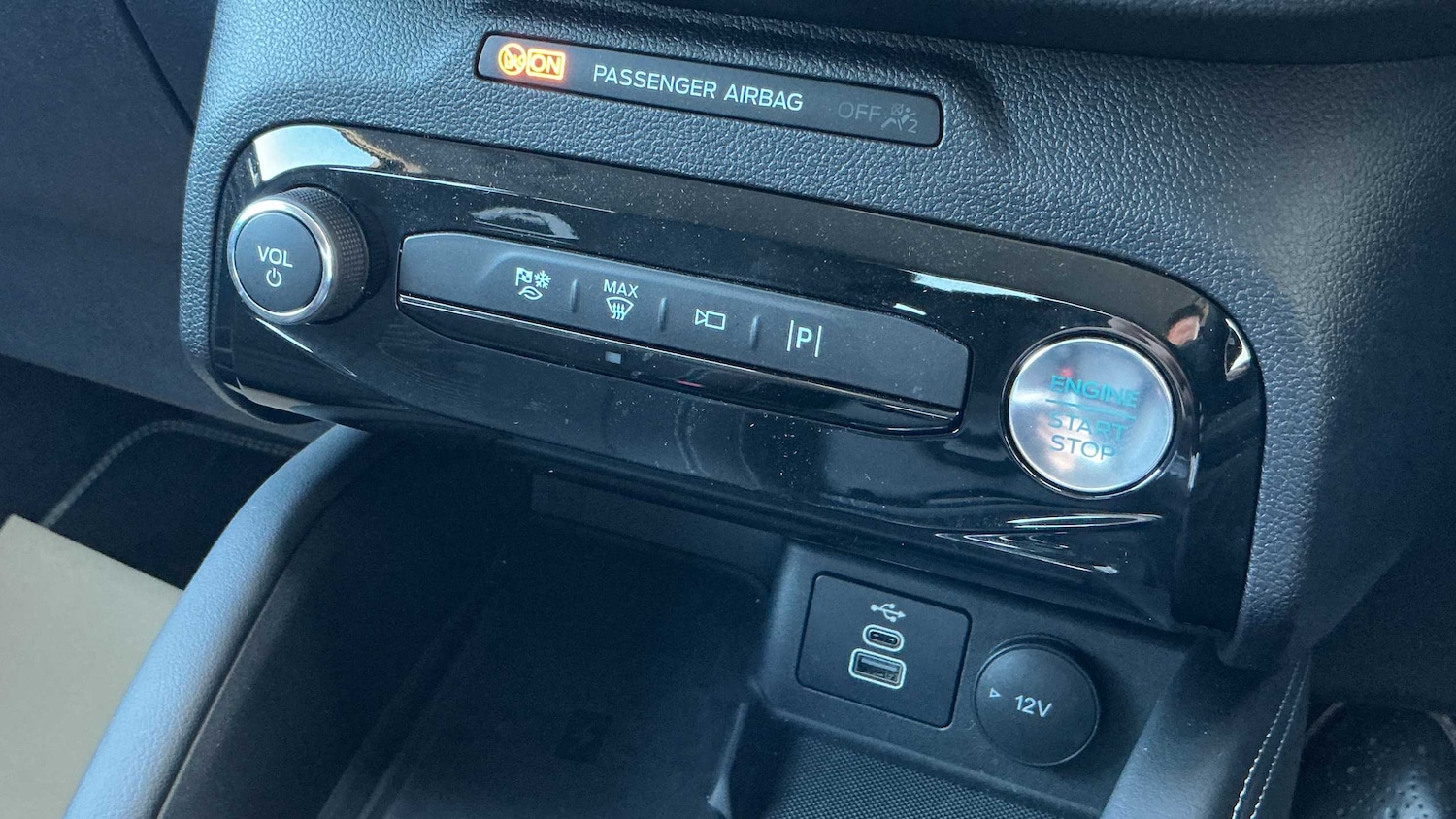 Used Ford Kuga 2024 for sale - 76191952: Photo 28