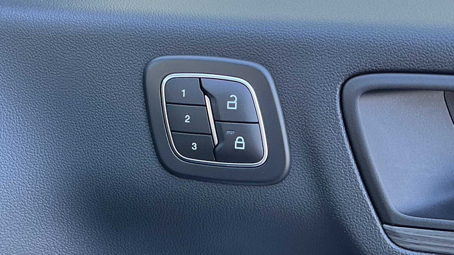 Used Ford Kuga 2024 for sale - 76191952: Photo 31