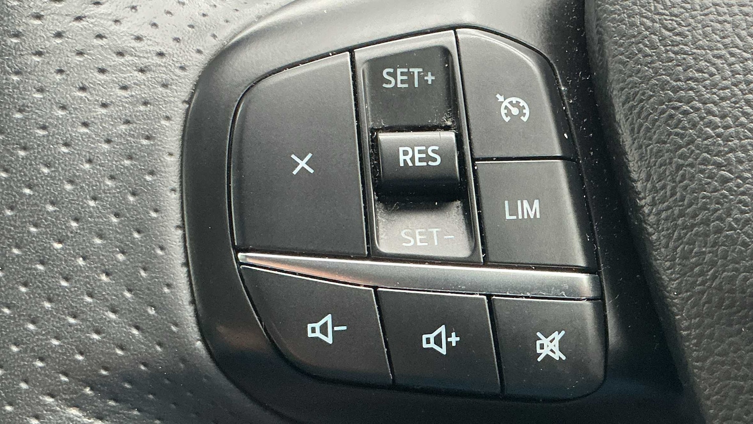 Used Ford Kuga 2021 for sale - 76564521: Photo 23