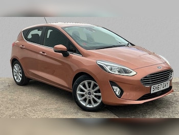 Used Ford Fiesta 2017 for sale - 75813464: Photo