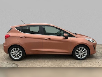 Used Ford Fiesta 2017 for sale - 75813464: Photo