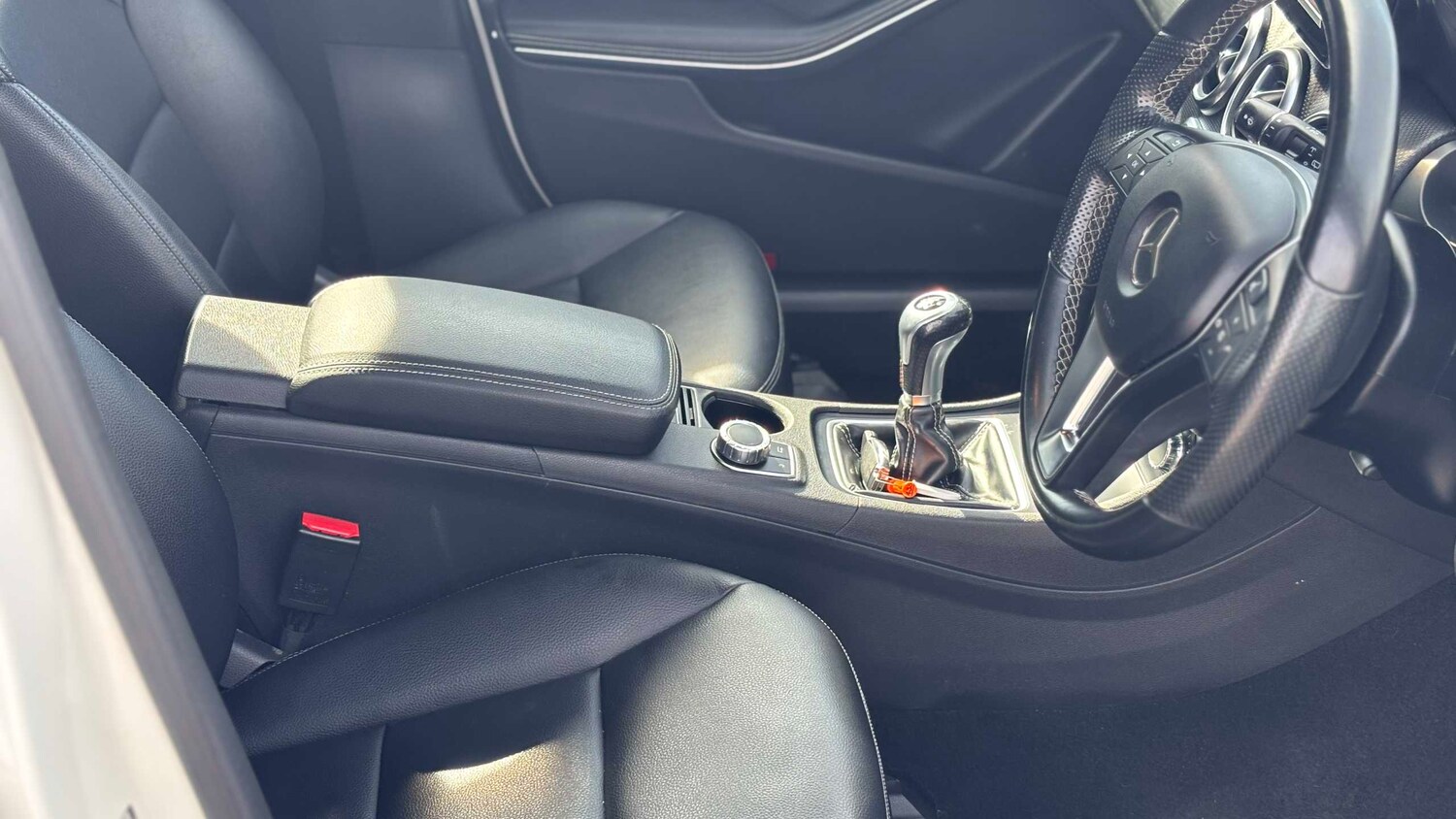 Used Mercedes-Benz A-Class 2015 for sale - 77972470: Photo 11