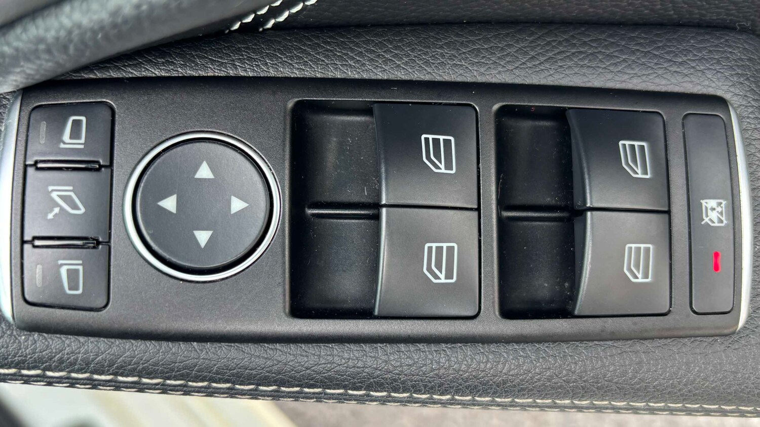 Used Mercedes-Benz A-Class 2015 for sale - 77972470: Photo 13