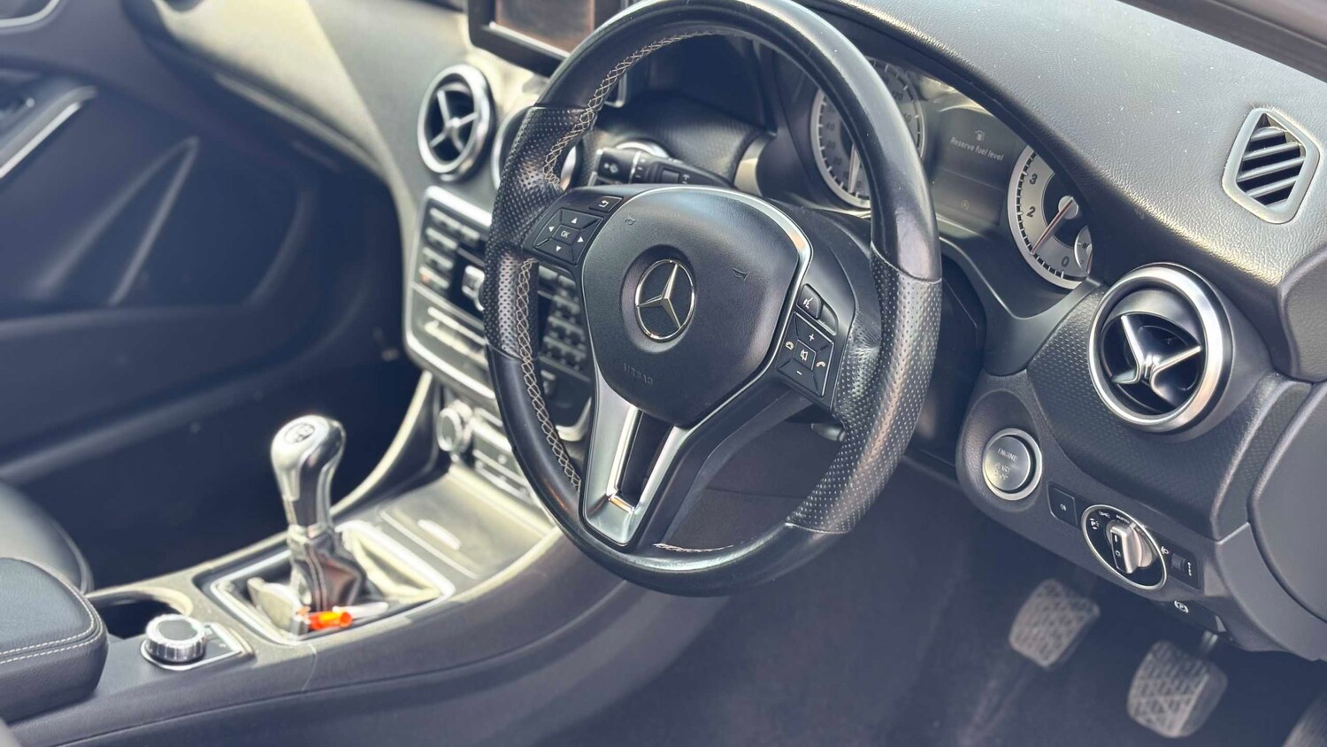 Used Mercedes-Benz A-Class 2015 for sale - 77972470: Photo 8