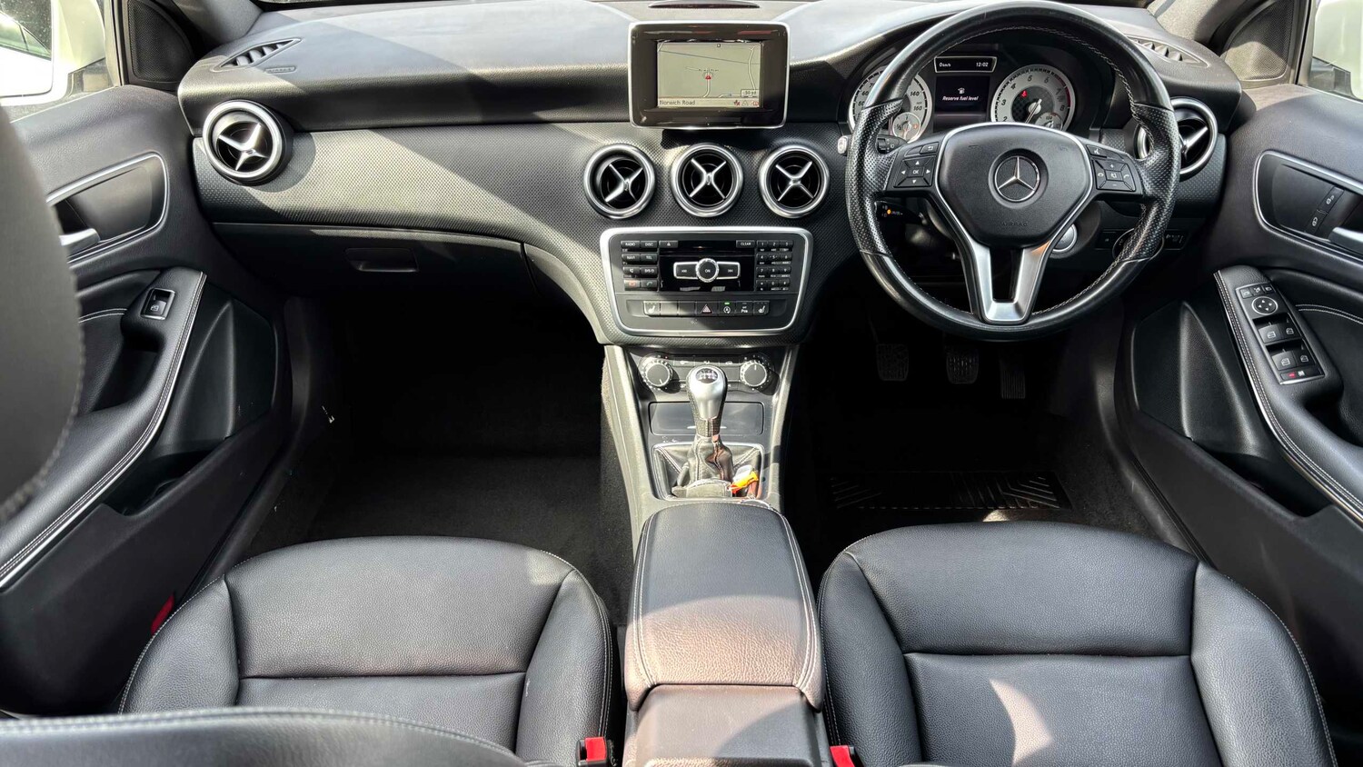 Used Mercedes-Benz A-Class 2015 for sale - 77972470: Photo 9