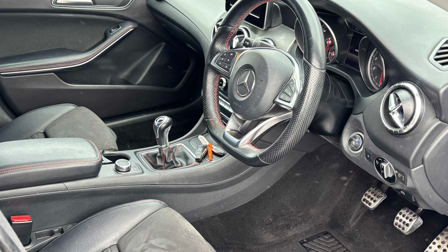 Used Mercedes-Benz C Class 2016 for sale - 77414952: Photo 10