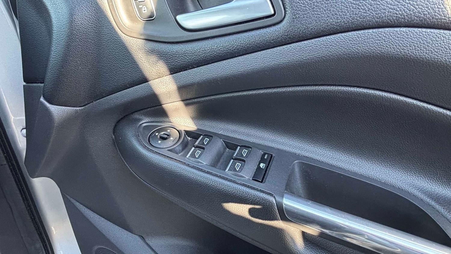 Used Ford Kuga 2019 for sale - 77628123: Photo 15