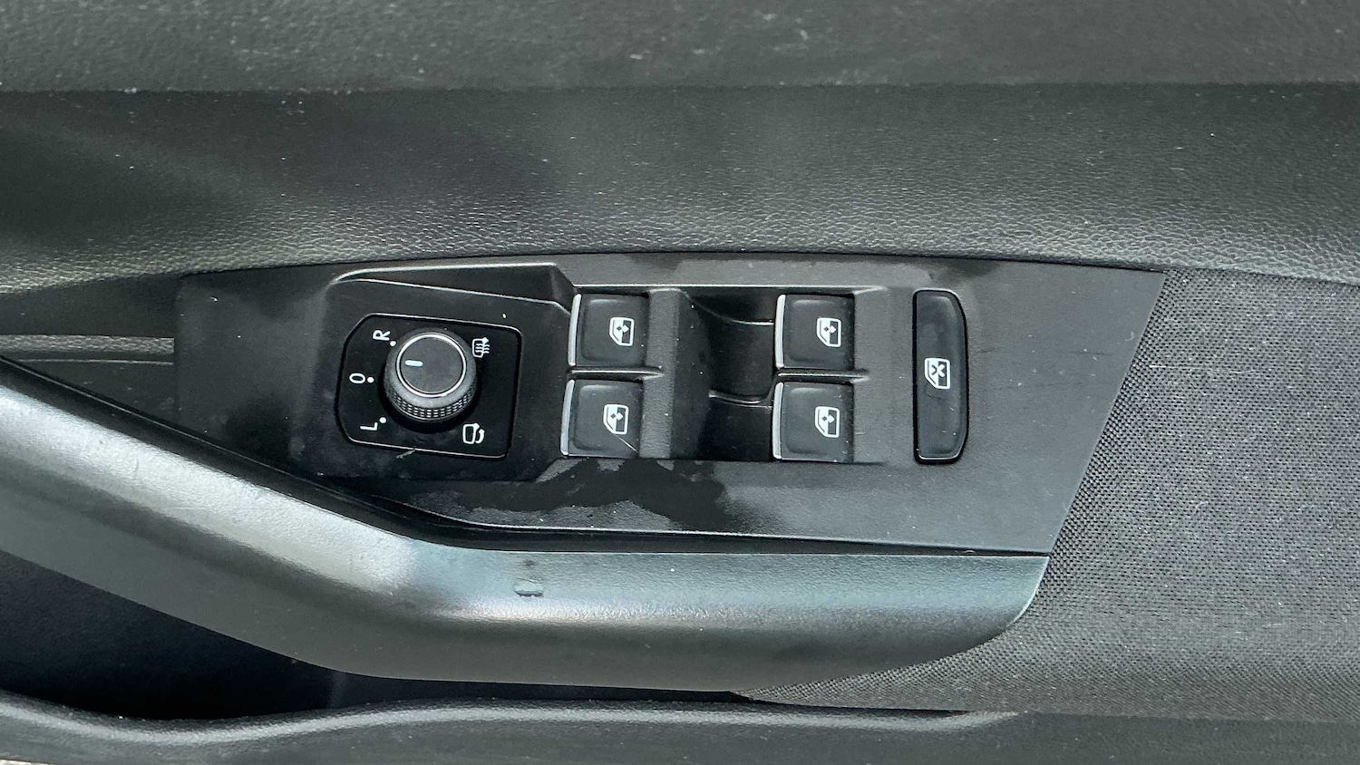 Used Volkswagen Polo 2024 for sale - 76827630: Photo 9