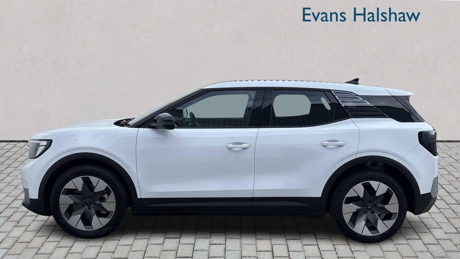 Used Ford Explorer 2025 for sale - 77389887: Photo 3