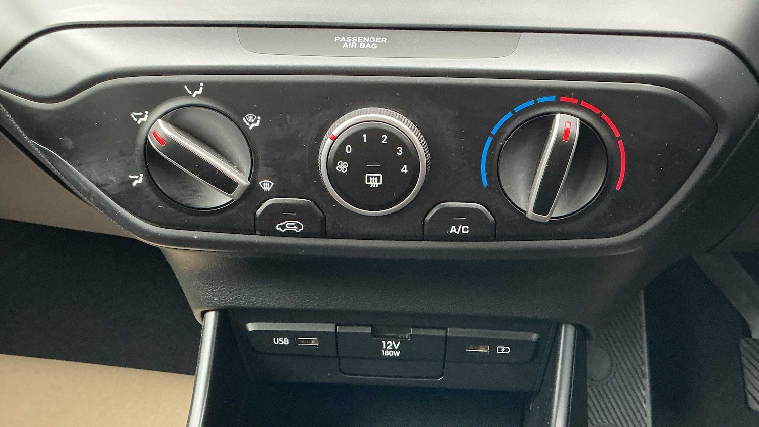 Used Hyundai i20 2022 for sale - 76978852: Photo 24