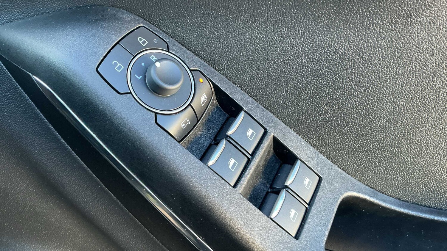 Used Ford Puma 2023 for sale - 76063226: Photo 29