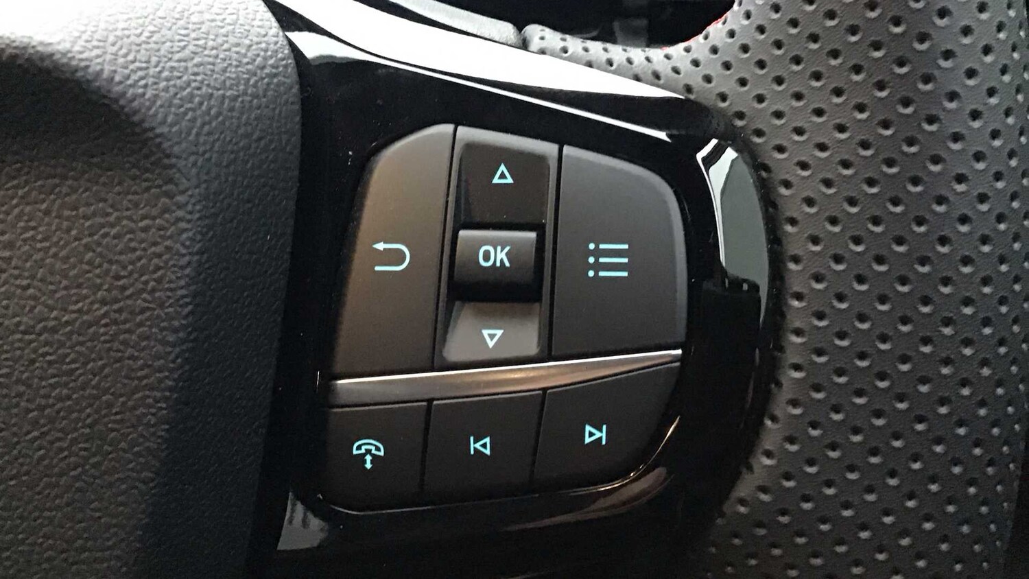 Used Ford Puma 2024 for sale - 75812608: Photo 27